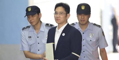 Lee Jae-yong, em sua chegada ao tribunal em Seul.