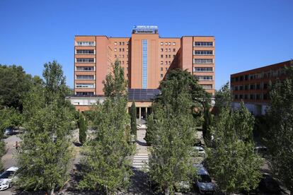 Exterior del Hospital Universitario Doctor Josep Trueta de Girona.