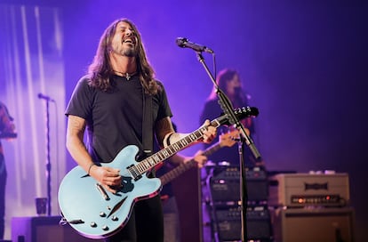 Dave Grohl durante um show on-line com o Foo Fighters em 28 de janeiro.