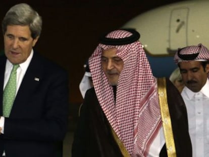 El secretario de Estado de EE UU, John Kerry, a su llegada a Riad hoy.