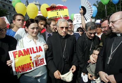 Rouco Varela, en la manifestación de junio de 2005 contra la ley del matrimonio igualitario en Madrid.