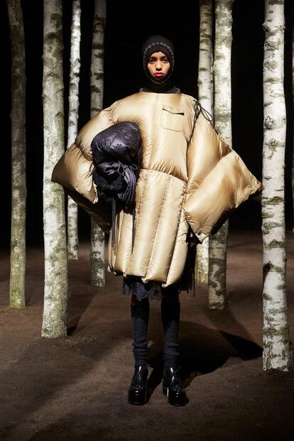 smag-moncler-5-simone-rocha-rf19-0131