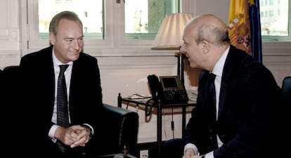 El presidente de la Generalitat, Alberto Fabra, y el ministro de Educaci&oacute;n, Jos&eacute; Ignacio Wert.