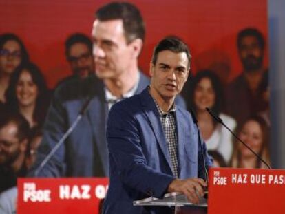 El PSOE exige que sea el 23 en TVE. Rosa María Mateo acepta ese cambio de fecha y recibe duras críticas internas