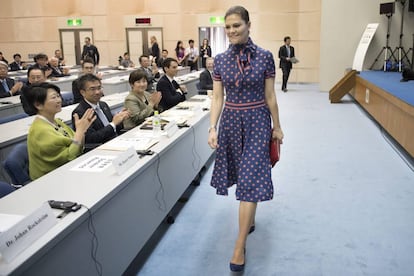 Victoria de Suecia, con un vestido de su madre, el pasado abril en Tokyo.