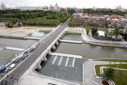 Panorámica del nuevo tramo abierto del Proyecto Río, a la altura del Puente de Segovia.