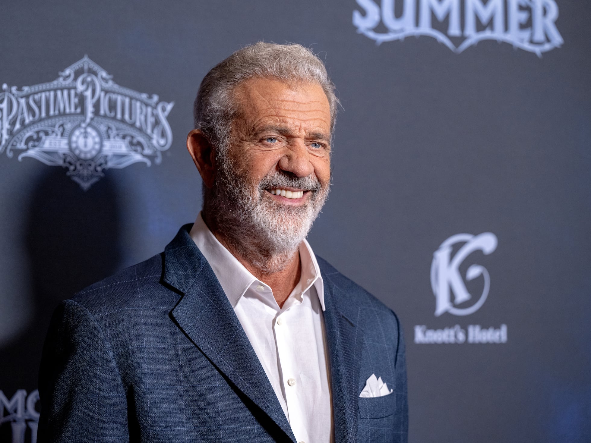 Violencia machista, negacionismo y antisemitismo: Mel Gibson resiste pese a sus escándalos | Cultura | EL PAÍS