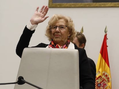 Manuela Carmena el 18 de diciembre de 2017 en el pleno municipal. 