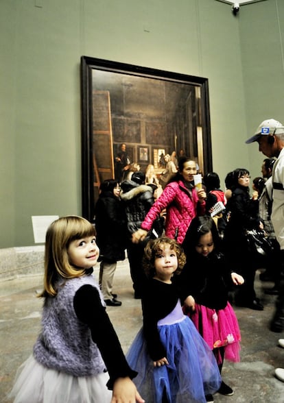 La web del Prado (<a href="http://www.museodelprado.es" rel="nofollow" target="_blank">www.museodelprado.es</a>) cuenta con una animación para niños de <i>La meninas</i>, guiada por una versión 2.0 de la infanta Margarita, dirigida a preparar y aprovechar la posterior visita y contemplación en el museo.