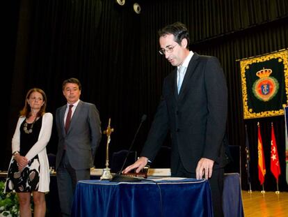 Toma de posesi&oacute;n de Fernando Su&aacute;rez como rector de la Universidad Rey Juan Carlos, en 2013