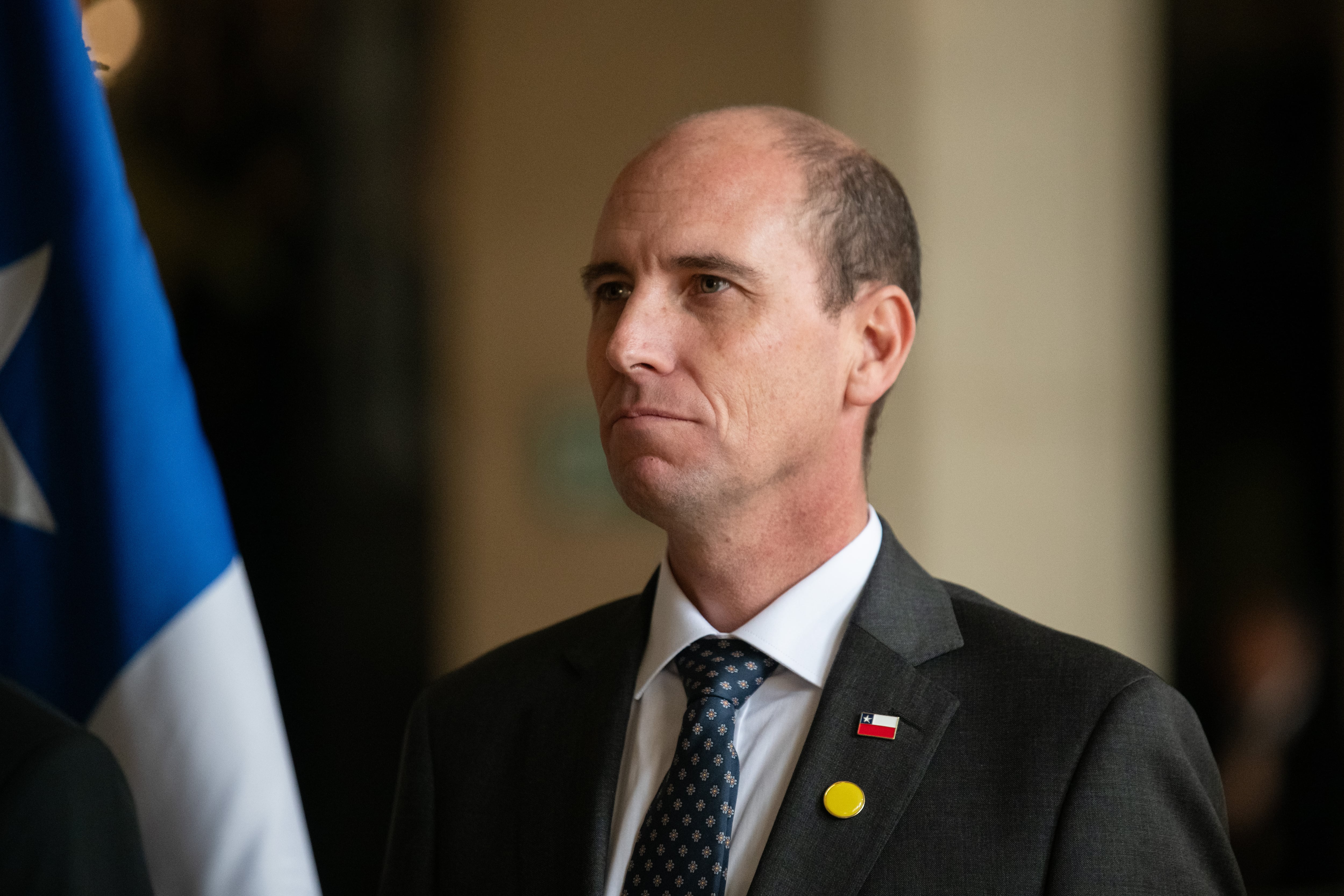 El ministro de Seguridad de Kast ante el Senado: “En Chile normalizamos la impunidad, la falta de respeto y el debilitamiento de las policías”