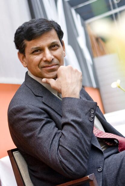 Raghuram Rajan acaba de recibir el premio de <i>Financial Times</i> y Goldman Sachs por su libro.
