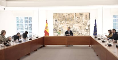 El presidente del gobierno, Pedro Sánchez, preside al Comité técnico de gestión del coronavirus.