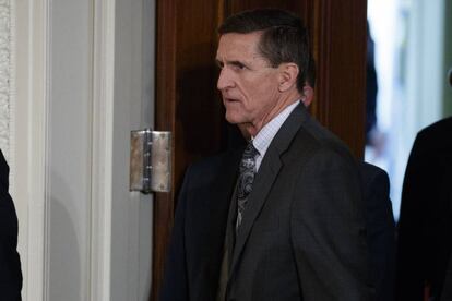 Flynn, en uno de sus &uacute;ltimos actos p&uacute;blicos como consejero de Trump