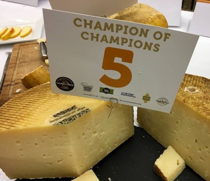 EL QUESO MANCHEGO DEHESA DE LOS LLANOS, CAMPEÓN DEL MUNDO EN 2012 / CAPEL