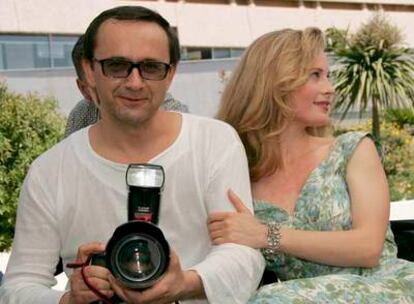 El realizador Andréi Zviaguintsev y la actriz Maria Bonnevie en la presentación de<i> Iznaganie.</i>