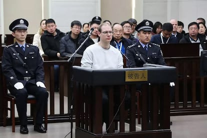Robert Lloyd Schellenberg en la repetición de su juicio por cargos de tráfico de drogas en el tribunal de Dalian, China, en enero de 2019.