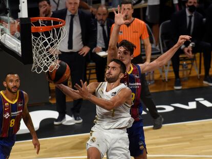 Campazzo, en una entrada a canasta