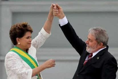 Rousseff y Lula, en la toma de posesión de la actual presidenta de Brasil, el pasado enero en la sede del Gobierno en Brasilia.