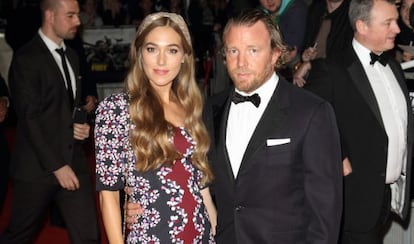 Guy Ritchie y su actual esposa Jacqui Ainsley.