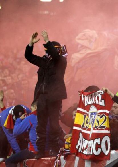 Aficionados del frente atletico, en una imagen de archivo.