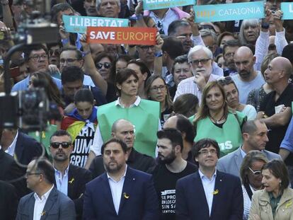Puigdemont, Junqueras, Forcadell y Mas, en la cabecera de la manifestación el sábado en Barcelona.