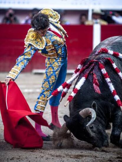 Jos&eacute; Tom&aacute;s, en la corrida de Aguascalientes ( M&eacute;xico), el 3 de mayo de 2015.