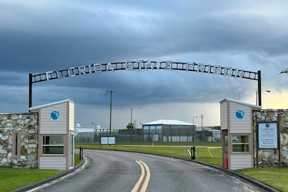 Entrada de la Prisión Estatal de Florida, en agosto de 2023.