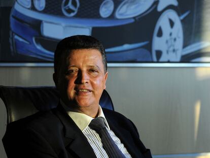 Emilio Titos, durante la entrevista en la planta de Mercedes en Vitoria.
