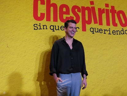 El actor Juan Lecanda interpreta a Carlos Villagrán, el actor que da vida a 'Quico'.