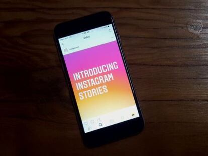 Instagram ya permite guardar sus 'Stories' en el teléfono, como ya hace Snapchat