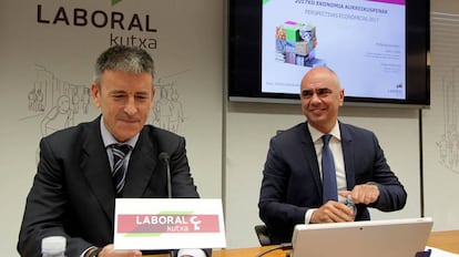  Xabier Eguibar y Joseba Madariaga, de Laboral Kutxa 