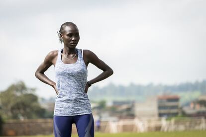 Atleta sursuranés Anjelina Nadai Lohalith, quien competirá en los 1500m en las Olimpiadas de Río de Janeiro. “Cuando tienes dinero es cuando tu vida puede cambiar”, cuenta a Acnur. ¿Qué sería lo primero que haría si ganara un gran premio? “Construir a mi padre una casa mejor”, afirma.