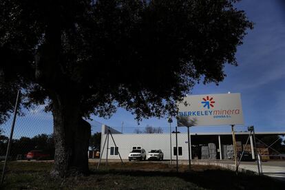 Oficinas de la empresa Berkeley en Retortillo. La finca en la que se ubican pertenecía a la familia del anterior alcalde, investigado ahora en un juzgado de Ciudad Rodrigo.