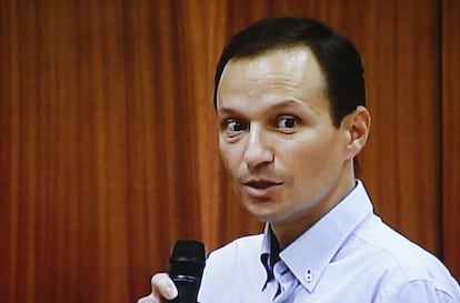 Jos&eacute; Bret&oacute;n giving his final statement in court on Monday. 