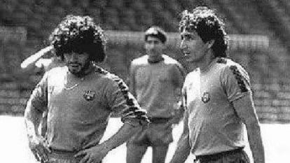 Diego Armando Maradona y Mágico González