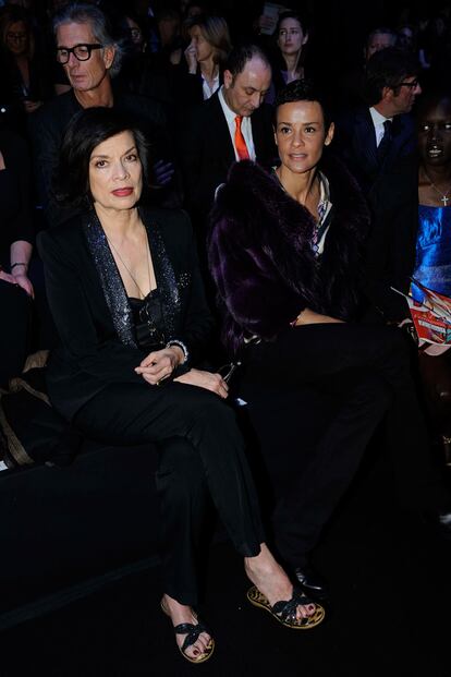 Bianca Jagger, invitada de lujo al desfile de Cavalli.