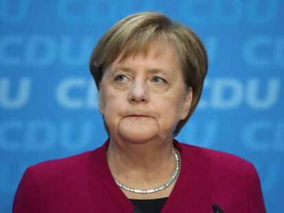Merkel, nesta segunda-feira na coletiva de imprensa em Berlim na que anuncia sua decisão.