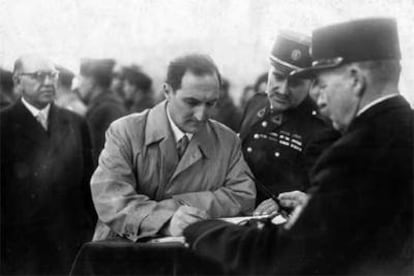 Aguirre, tras la liberación de París (1944).