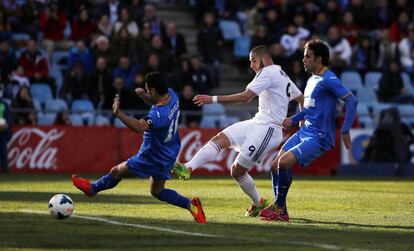 Benzema marca el segundo gol del partido.