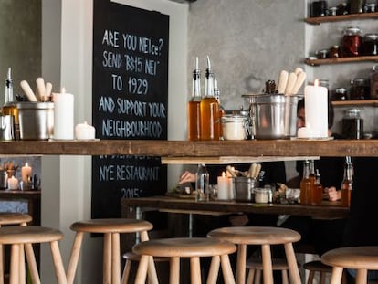 Interior de la cafetería Neighbourhood, en el barrio de Vesterbro, en Copenhague.