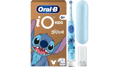 El cepillo Oral-B iO Kids Disney Stitch tiene un temporizador de dos minutos con música.
