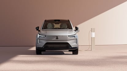 Volvo EX90: la revolución silenciosa de los 800 voltios que cambia el futuro eléctrico