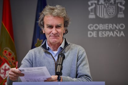 El director del Centro de Coordinación de Alertas y Emergencias Sanitarias (CCAES), Fernando Simón, el lunes.