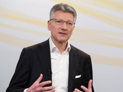 El presidente de Continental, Elmar Degenhart