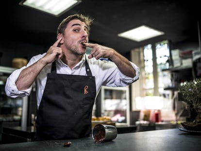 Jordi Roca, al seu obrador al restaurant El Celler de Can Roca de Girona, divendres.