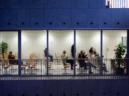 Sala de espera en un hospital de Barcelona.