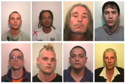 Foto de ocho de los condenados por participar en los recientes disturbios ocurridos en el Reino Unido, que ha sido distribuida por la Policía de Gran Manchester.