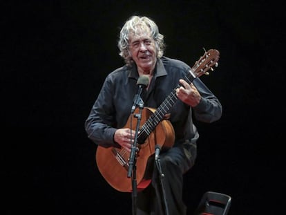 Paco Ib&aacute;&ntilde;ez, durante su concierto en Barcelona.