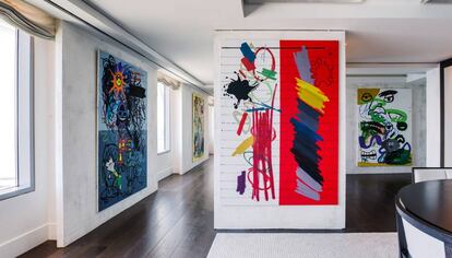 Arts Suite by We Collect, con obras del artista alemán Romain Blanck.